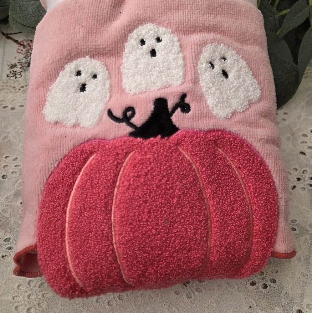 Pink Halloween Towels with Ghosts and Pumpkin, Set Of Two